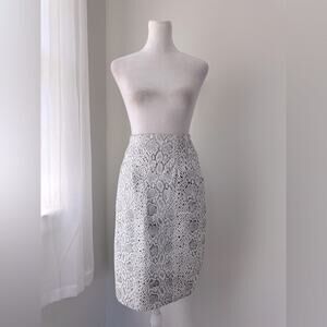 Vintage ‘90s K. Milburn Black & White Snakeskin Print Knee Length Pencil Skirt